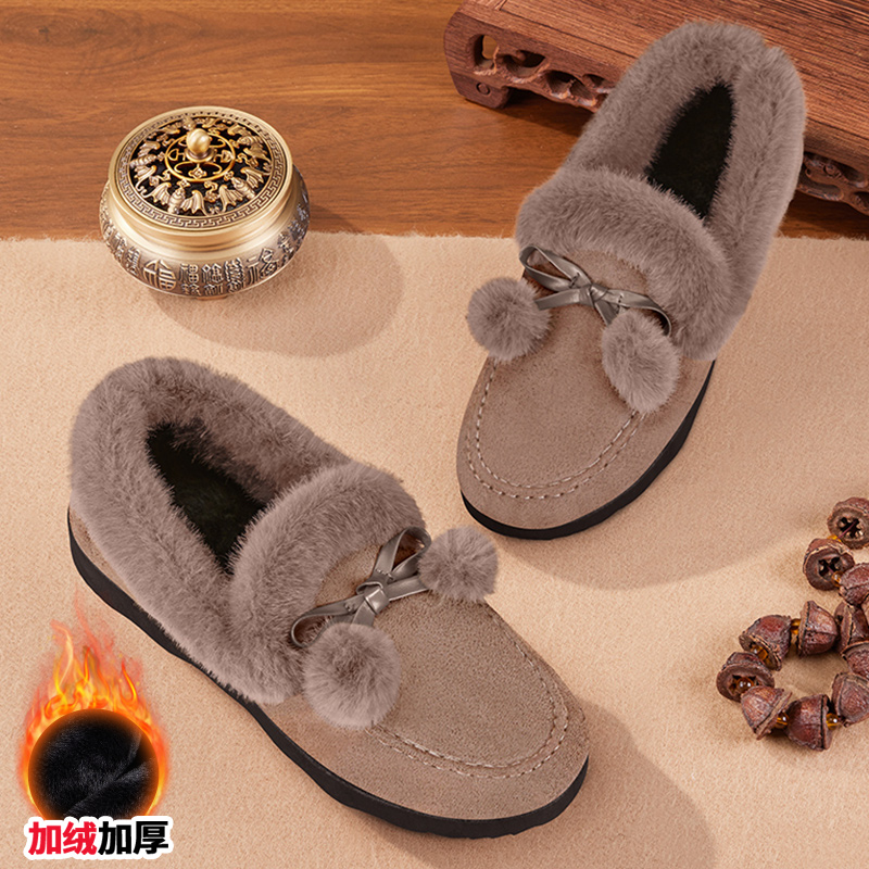 豆豆鞋女加绒外穿中老年防寒