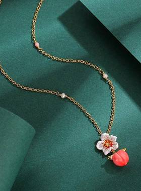 原创甜美时尚珐琅彩釉清新水果白色花朵粉色水蜜桃子项链锁骨链女