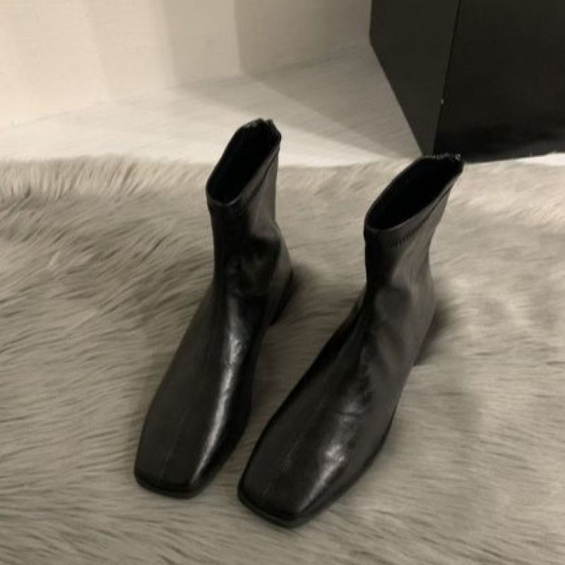 韩系粗跟绒面短靴5020