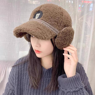 韩版简约羊羔绒字母棒球帽女秋冬保暖护耳防寒耳罩帽子潮流鸭舌帽