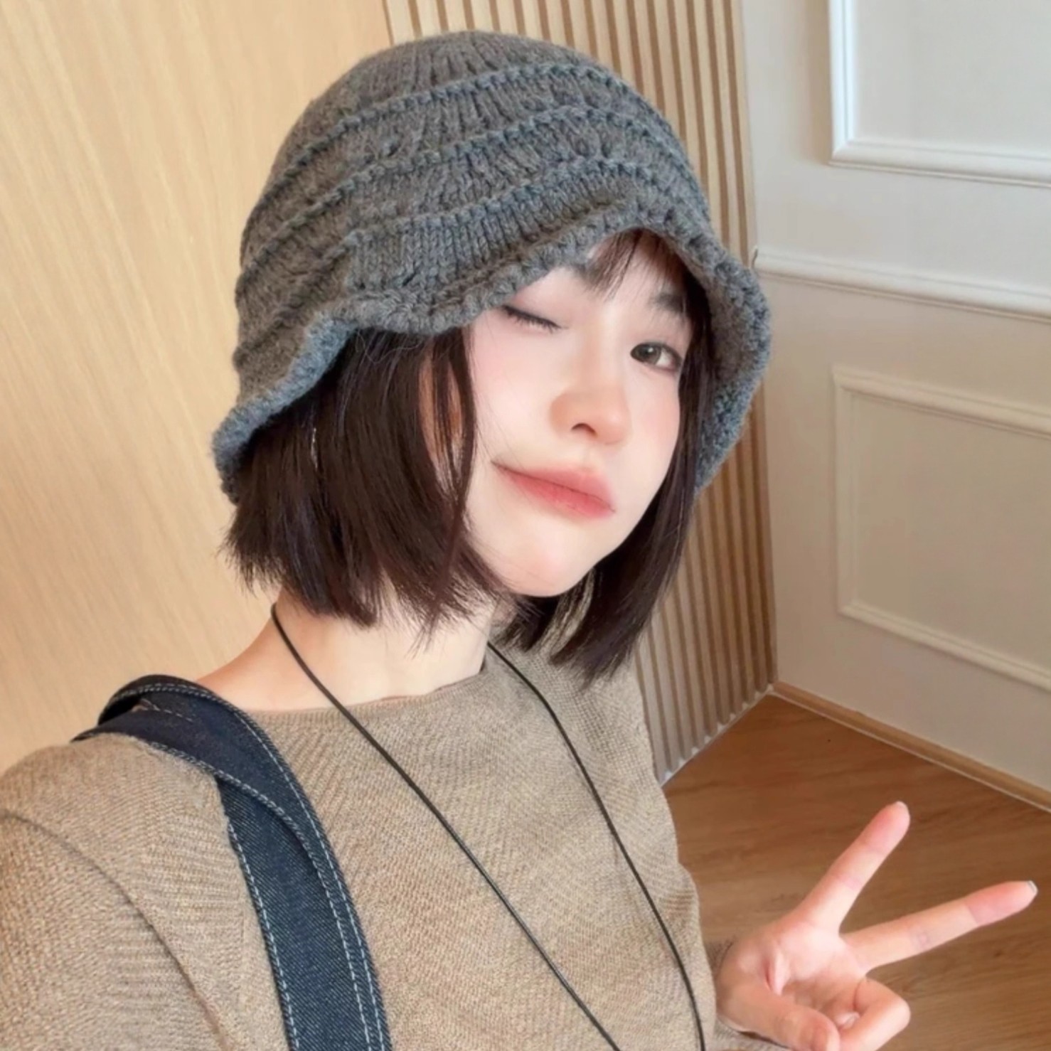 韩系秋冬圆顶保暖渔夫帽