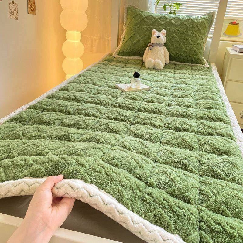 提花牛奶绒床垫褥子软垫家用加厚学生单人铺垫被冬季加绒毛毯床褥