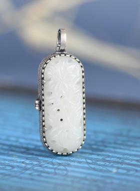 网红925银吊坠镶和田玉玛瑙镂空唐草可打开香囊香薰香丸盒女坠