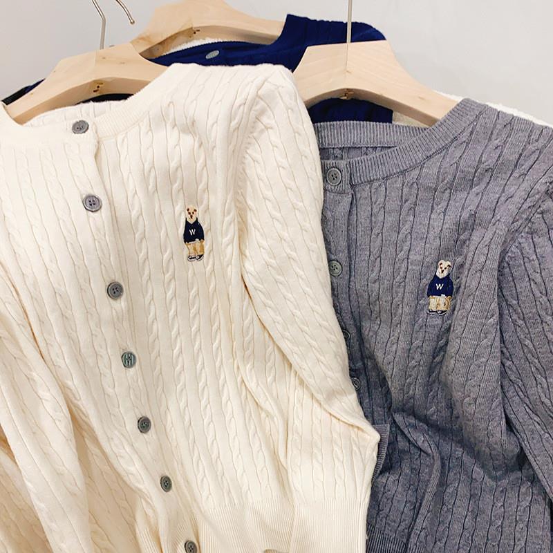 学院风针织外套春秋款小熊刺绣毛衣韩版修身外搭长袖坑条圆领上衣