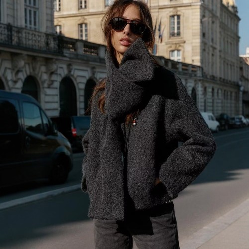 极简风围巾饰圈圈呢大衣短款外套