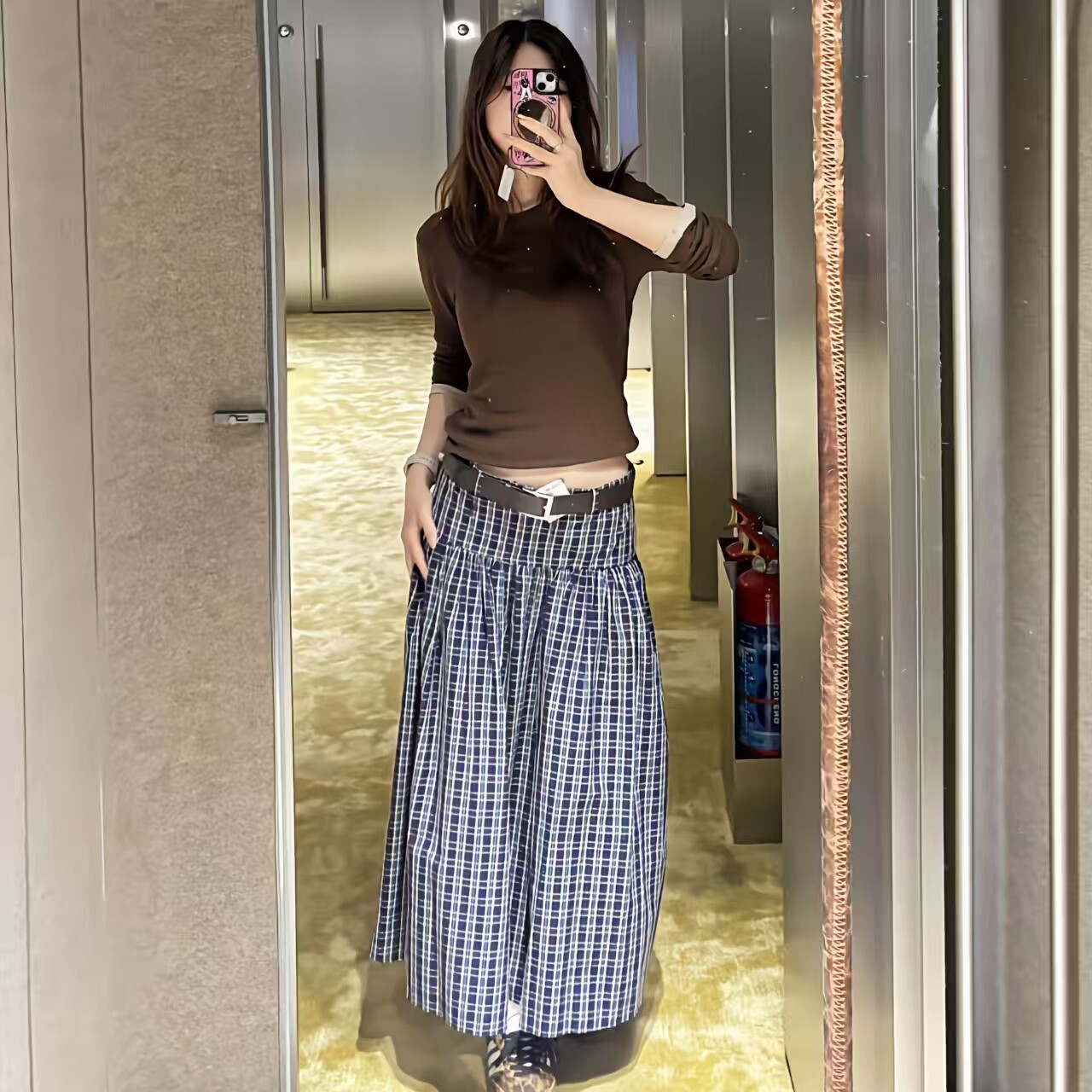 2025ZA秋冬季新款女装法式小众风气质百搭格子迷笛半身裙 6929522