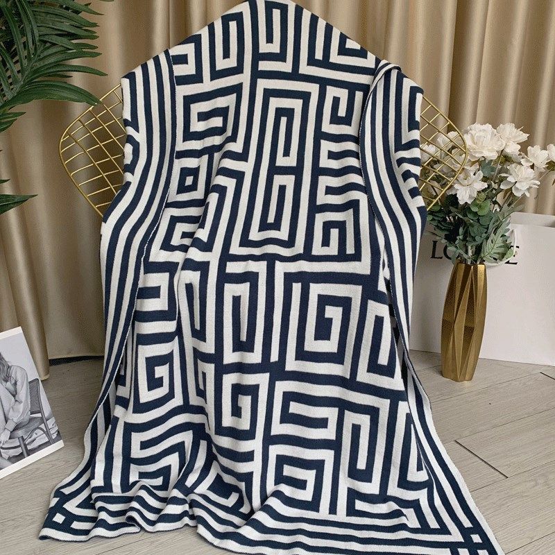 办公室毛线针织毯子沙o发盖毯床尾巾搭毯样板房搭巾蓝色黑色回形