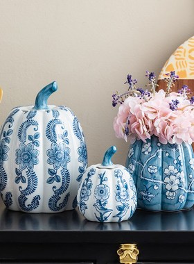 陶瓷手绘蓝色南瓜客厅玄关酒柜装A饰品桌面花瓶创意摆件青花瓷摆