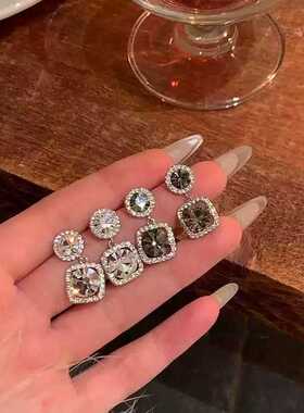 千金感方糖耳环女秋冬高级感耳饰新款2026爆款独特耳钉无耳洞耳夹