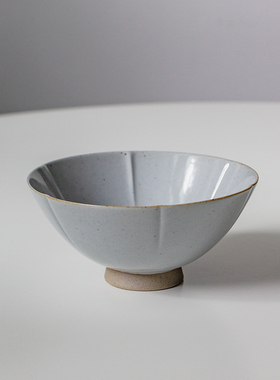 目外日式米饭碗简约小众不规则吃饭碗蓝色汤碗家用高颜值陶瓷小碗