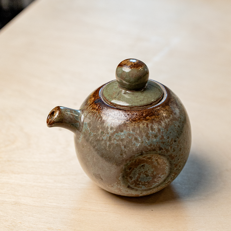 目外新品陶瓷调味壶家用酱油壶醋壶100ml创意陶土面馆餐厅调料壶