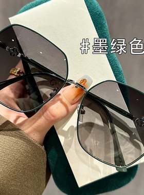 日本品质大框墨镜女绿色高级感偏光太阳镜防晒超轻可配有度数眼镜