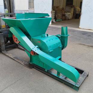 600型牛羊秸秆饲料粉碎机50型瓜秧稻草打糠机全自动沙克龙粉草机