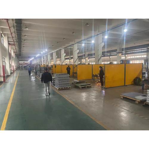 挡焊防护无品牌/屏风弧光板黄色光板机器人焊防接防护围接栏防弧