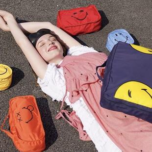 萌趣笑脸旅行收纳袋件套行5箱李衣服鞋整子理包内衣裤分类整理袋