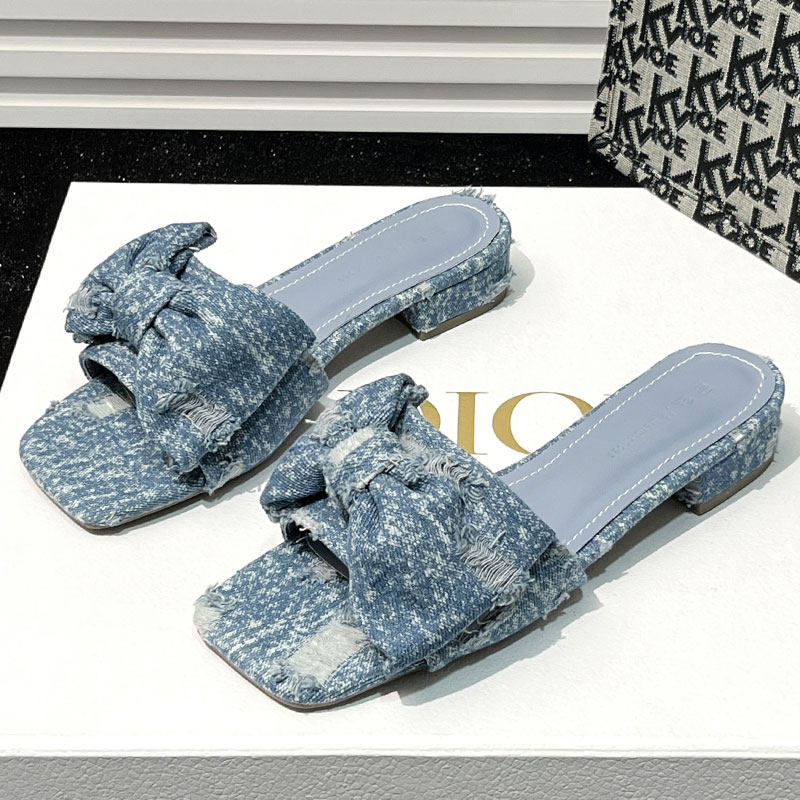 法式小清新高级感牛仔布凉拖鞋女2024夏新款时尚外穿沙滩一字拖女
