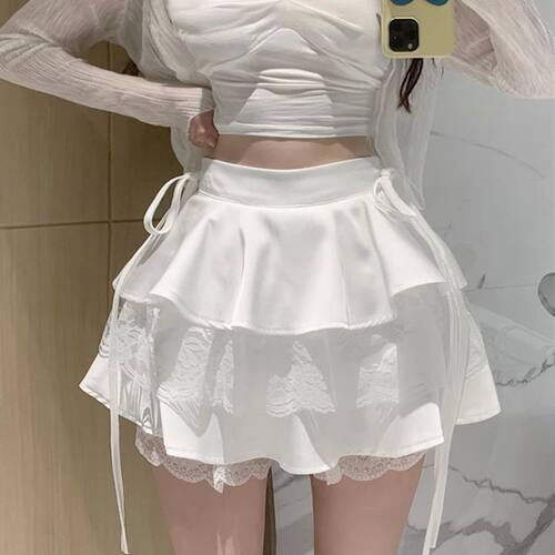 High waisted A-line fluffy short skirt woman 高腰A字蓬蓬短裙