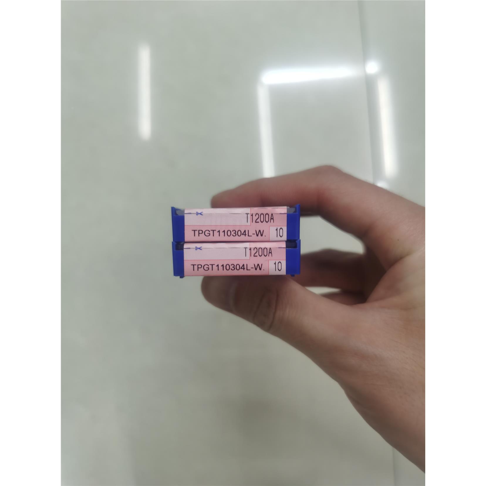 住友TPGT110304L-W T1200A 正品日本