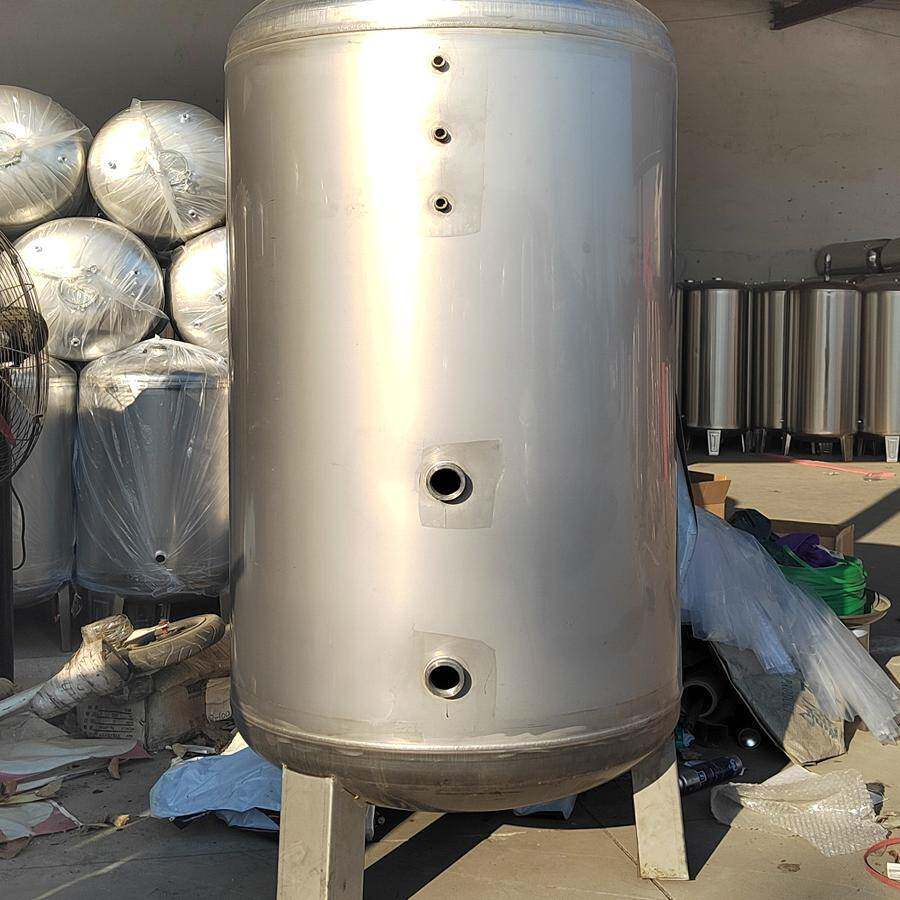 304不锈钢超大号加厚无塔供水器压力罐1吨1.5吨2吨储水罐水箱水塔