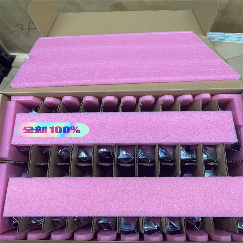 IBM Storwize V7000 Gen3 01ym28（憨憨电子）