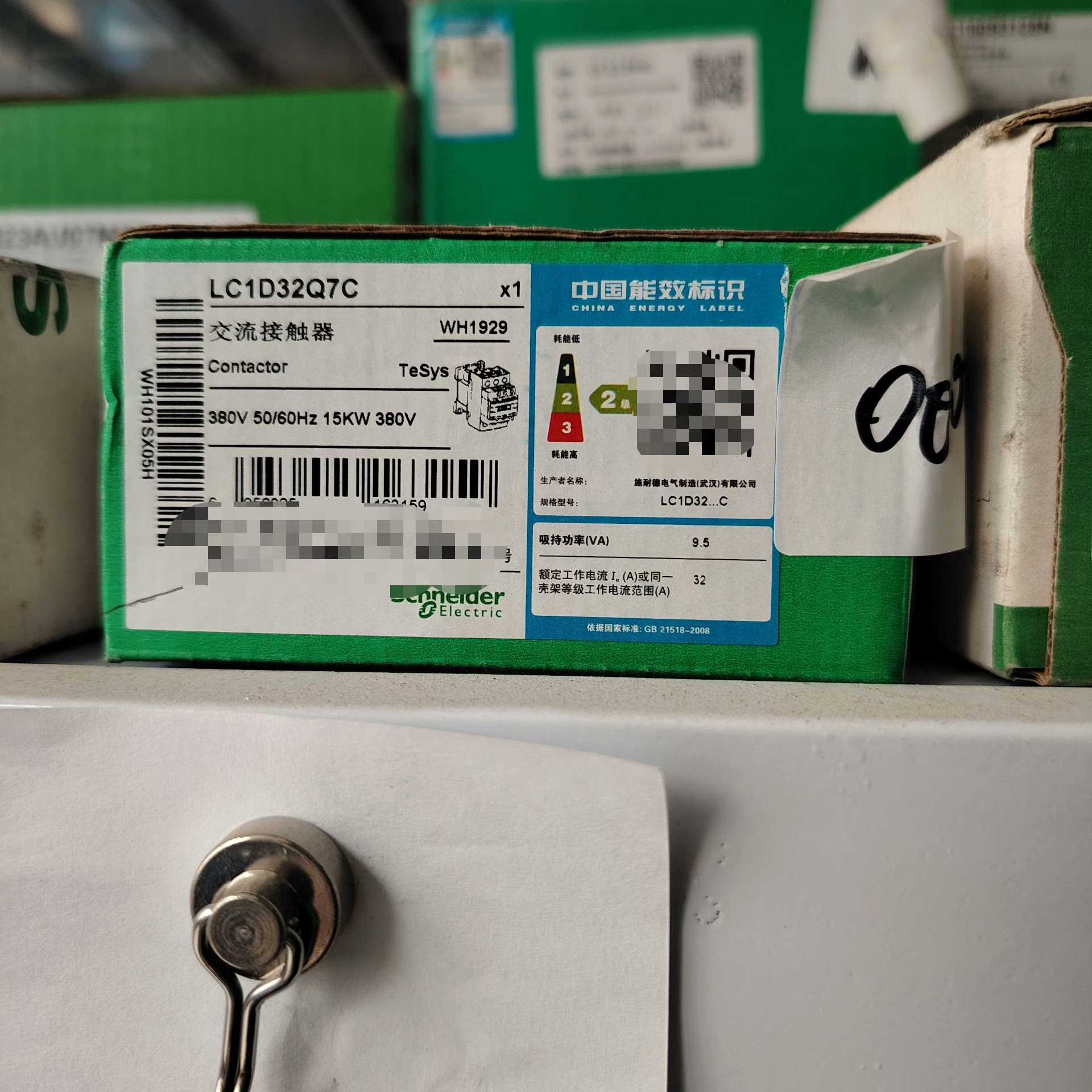 议价施耐德接触器 LC1D32Q7C 全新