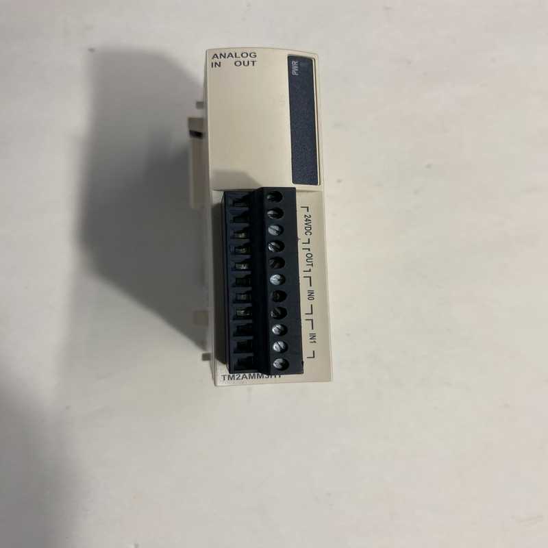 议价施耐德模块TM2AMM3HT实物图，成色如图实物拍摄，有需要