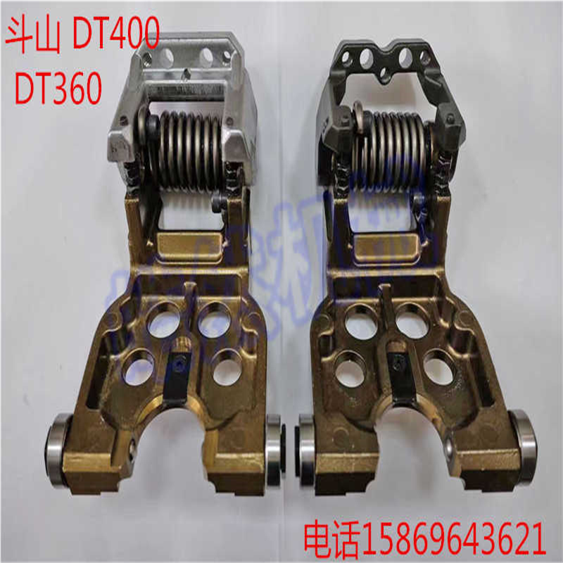 韩国斗山刀夹BT30夹臂式钻攻机刀夹 刀架DOOSAN DT400  DT360刀库