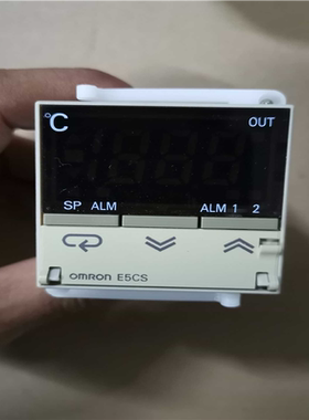 温控器E5CS-Q1PU-W，~议价