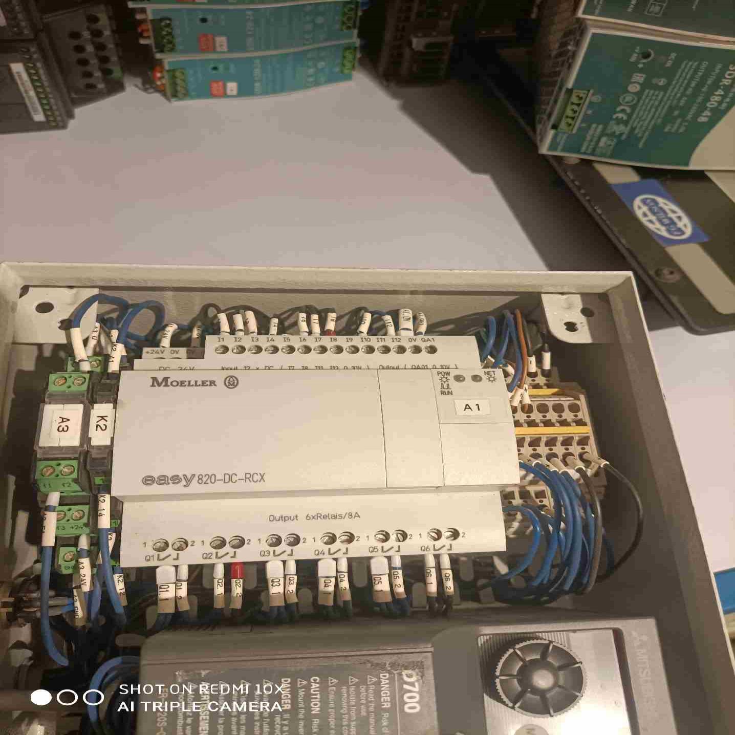 穆勒PLC 型号easy820-DC-RCX  在（基数电子）