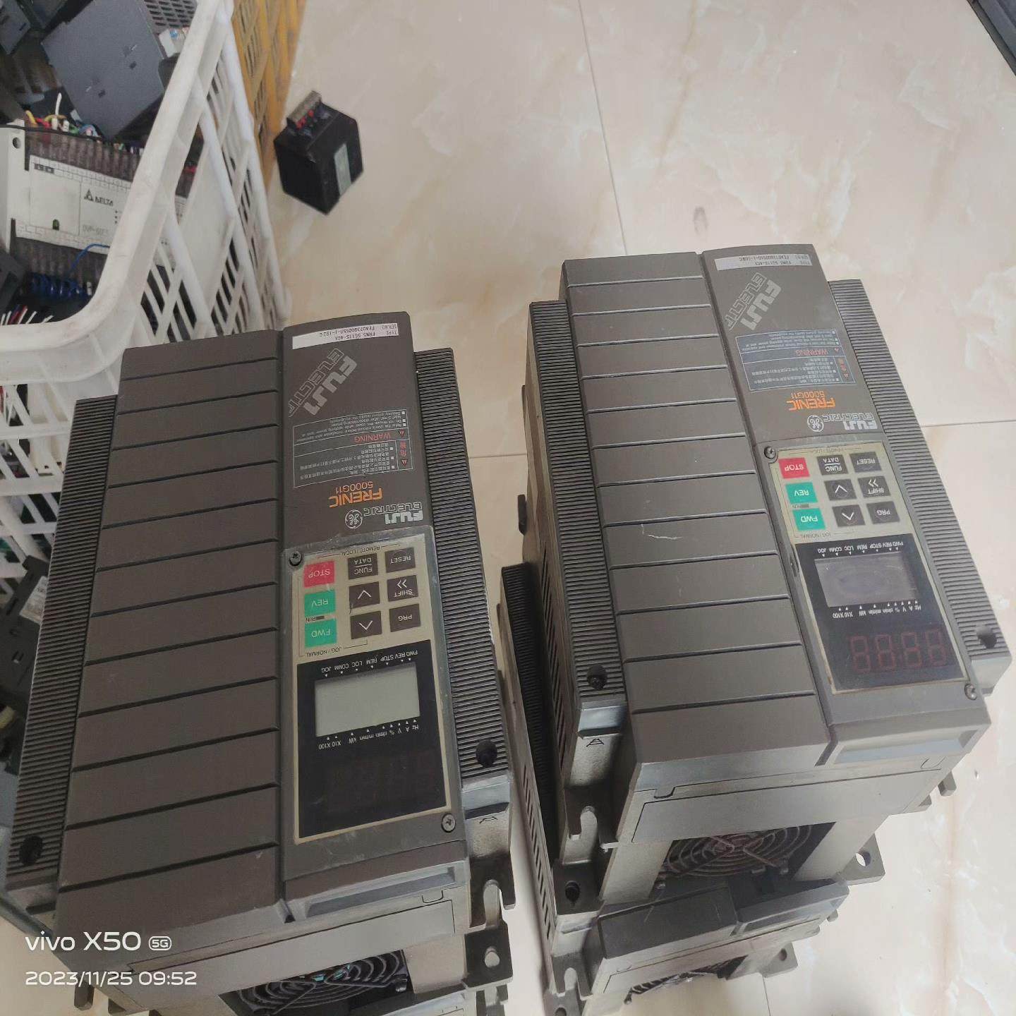 【顺庆】富士变频器FRN5.5G11S-4cs拆机质量好的【议价】