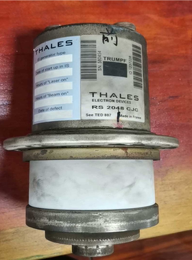 议~通快激光5 KW电子管RS2048 CJC一台，功能正常