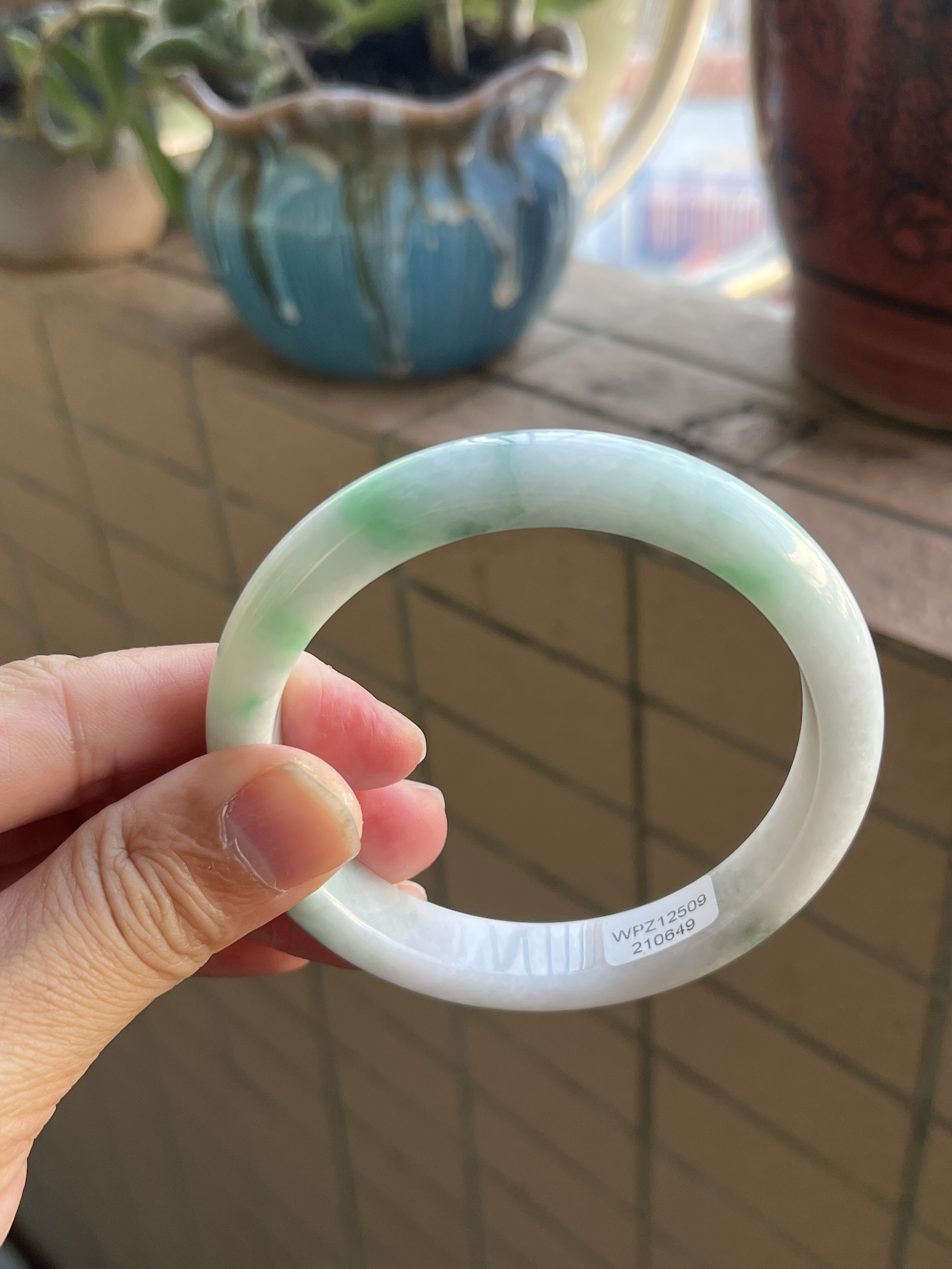 0921-0649天然A货翡翠6363-12-8阳绿大圈口有裂纹