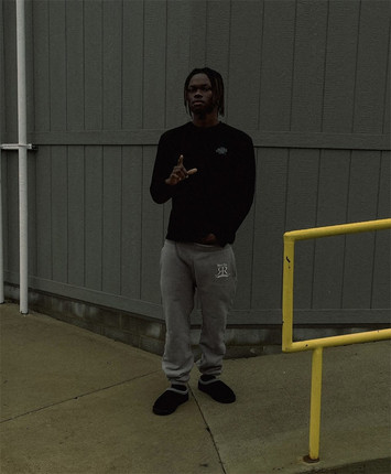 SYNA Fashion embroidery long sleeves 新款时尚ins风高品质长袖