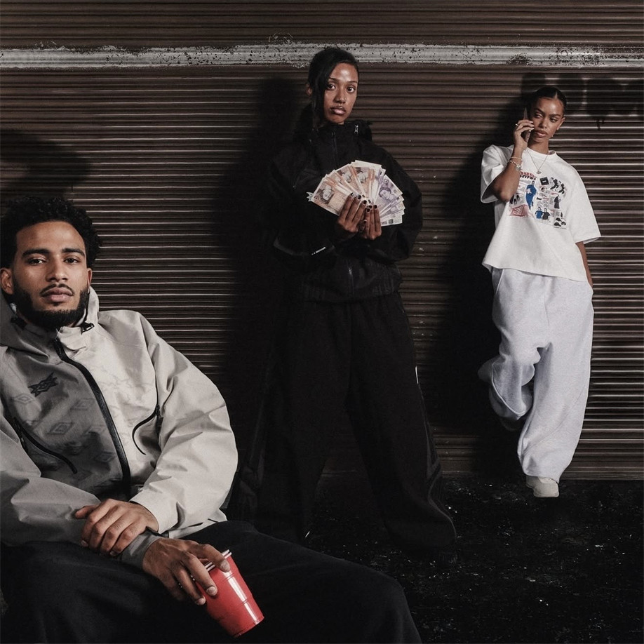 Mertra夏季漫画印花宽松T恤