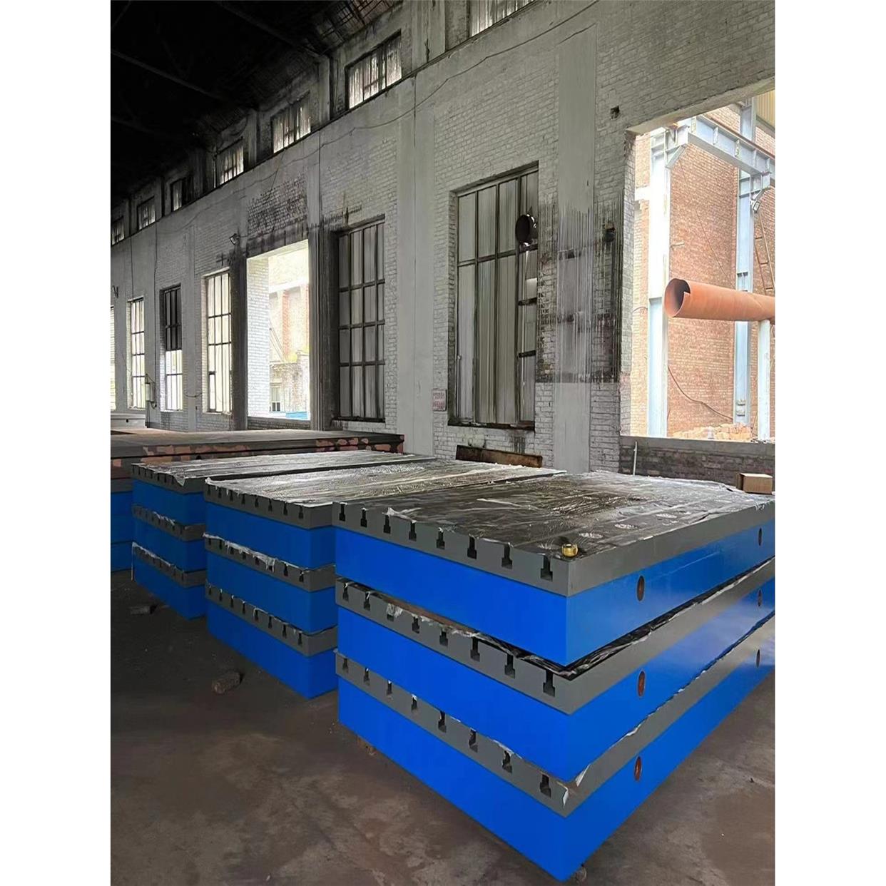 T型槽铸铁平台大型重型焊接平板检测试验划线装配工作台机床加高