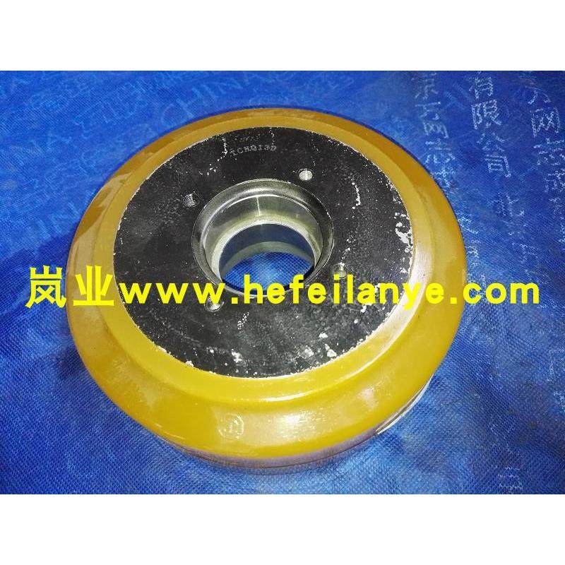 叉车聚氨酯轮Q61F1-00271均衡CQD15平衡实心轮合力原厂价直销配件