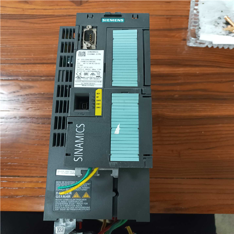 西门子变频器:6SL3210-1PE21-4ULO 5.5k议价