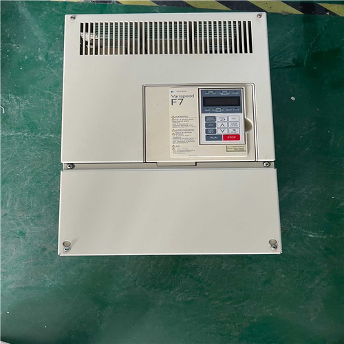 安川F7系列变频器CIMR-F7B4055 380V 55K~询价