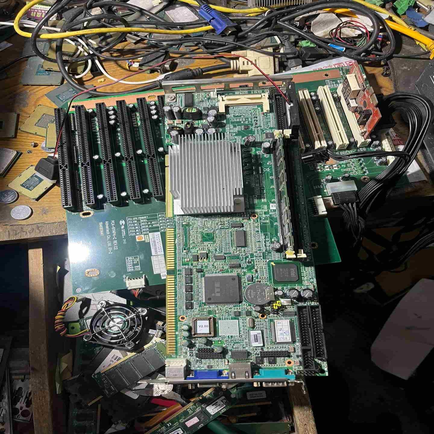 研华PCA-6002 REVB1  PCA-6002VE拆议价