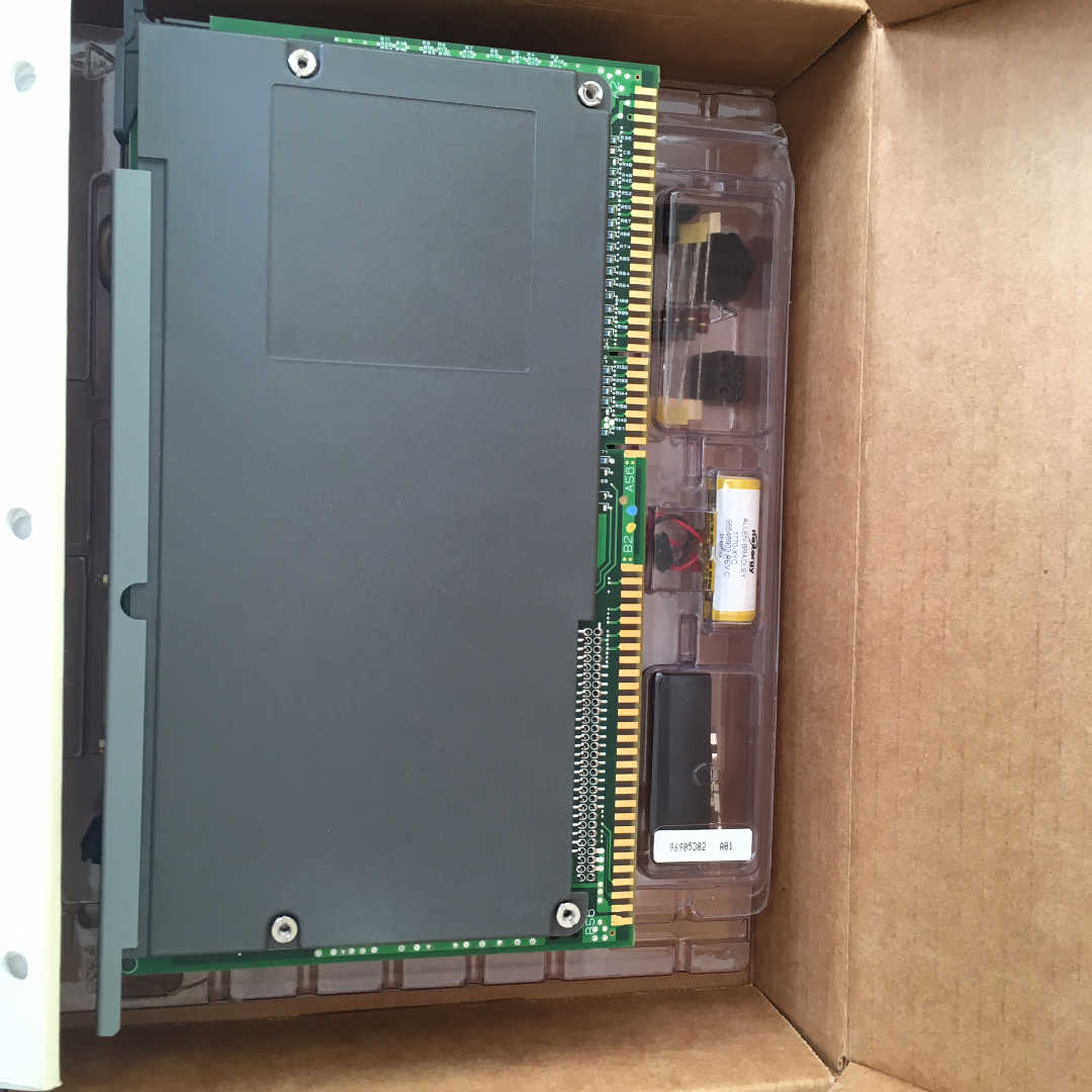 1785-L26B 带全部配件和箱说。未上电使用。~议价