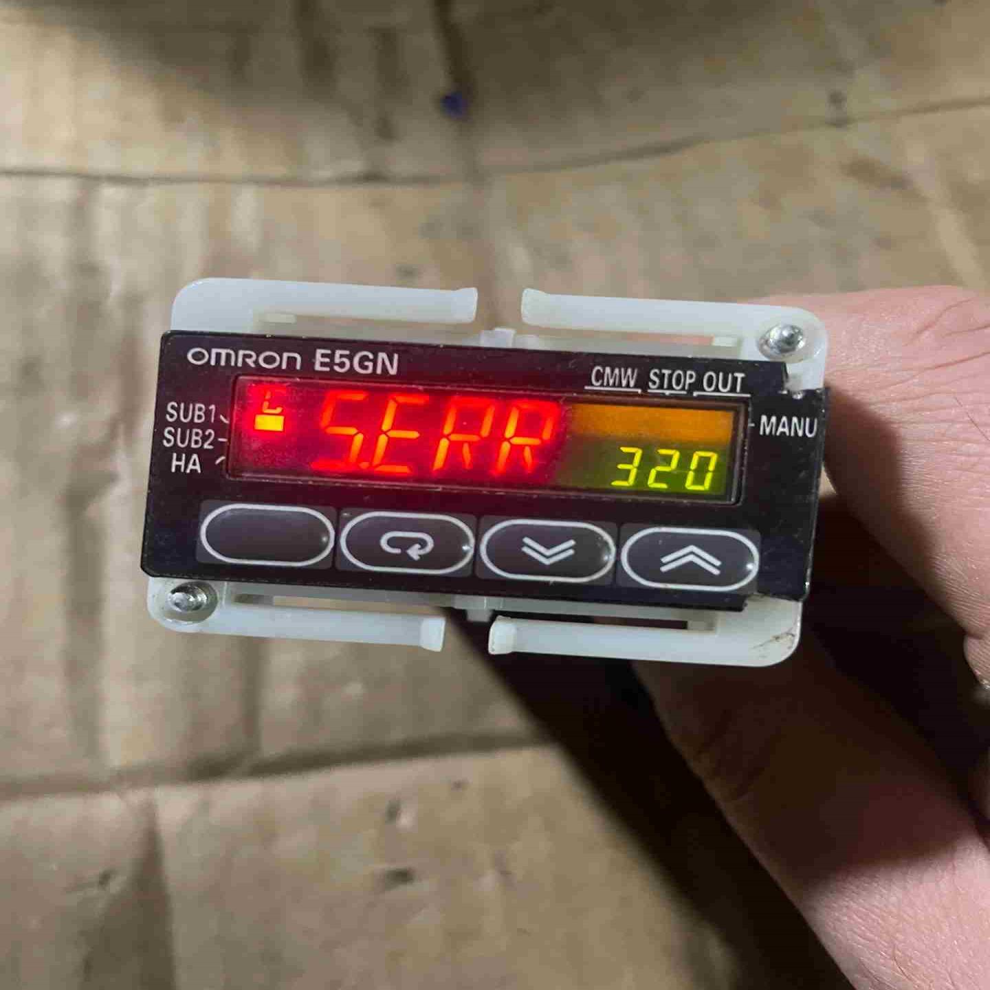 E5GN-R1TD 温控器的测试有磕碰议价