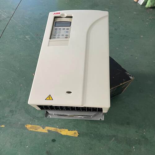 ACS800-04-0050-3+P901ABB变频器45K（耶耶电子）