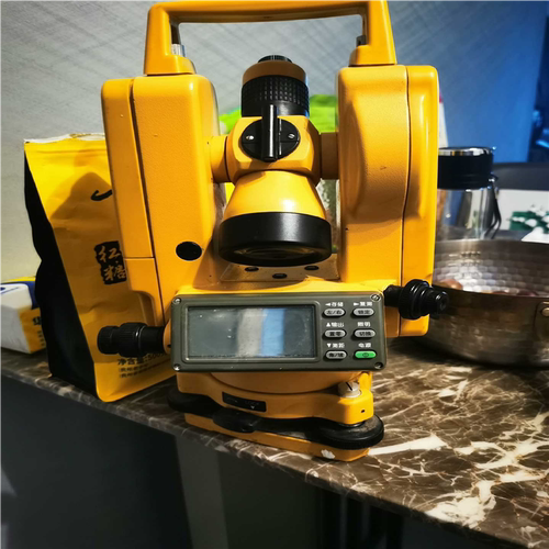 【汇生】南方DT-02经纬仪，南方DT-02经纬仪品相如图，南方测绘【