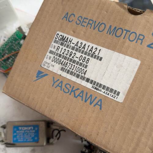 (询价)YASKAWA 安川 SGMAH- A3A1A21