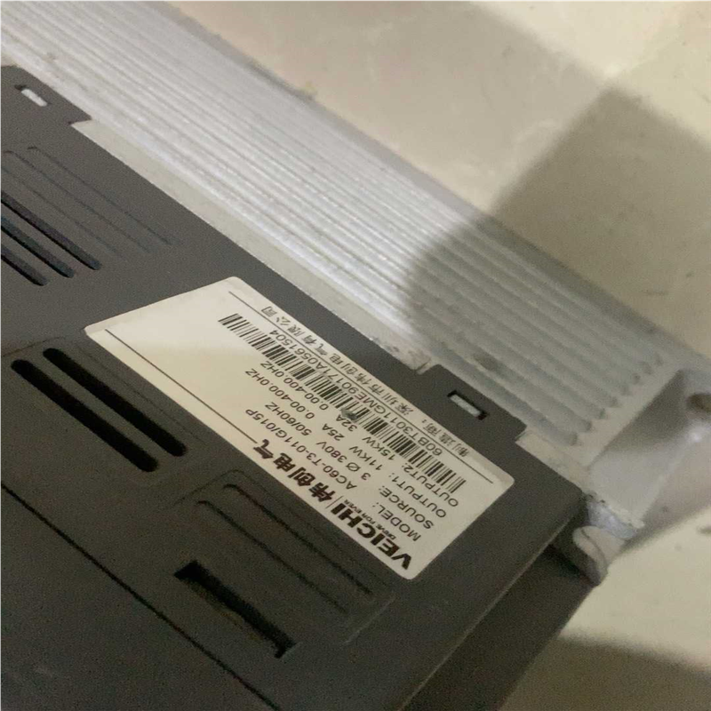 (议价)伟创变频器四台。AC60系列，11kw变频器。功能包