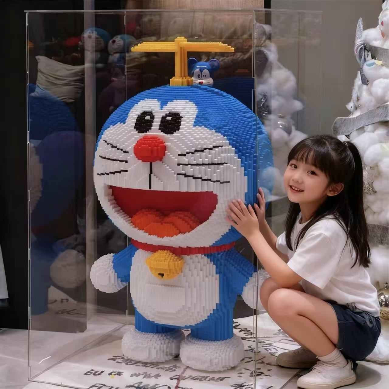 圆头圆脑超可爱蓝胖子