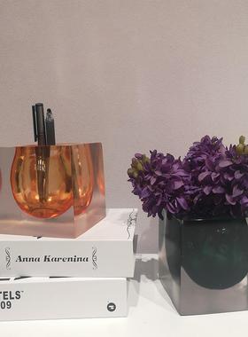 欧室式简约透明树脂器笔筒摆件可用来储水花书桌办KBO公装小饰品