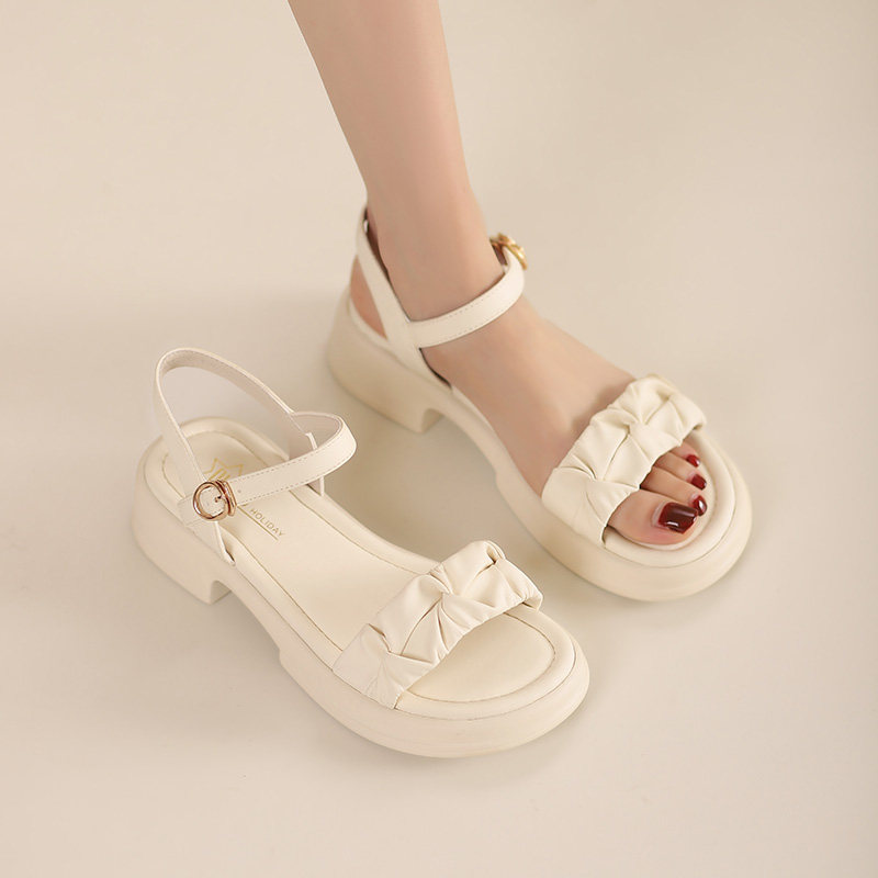 大东女鞋2026夏季新款外穿配裙子厚底女凉鞋法式粗跟一字带高跟鞋