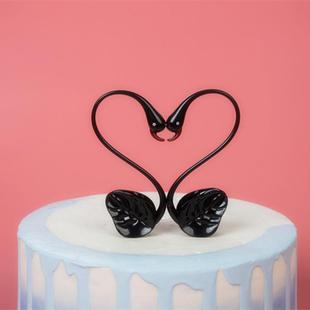 摆件黑白天鹅爱情鸟浪漫情侣甜品台摆件婚礼装饰蛋糕装饰母亲节