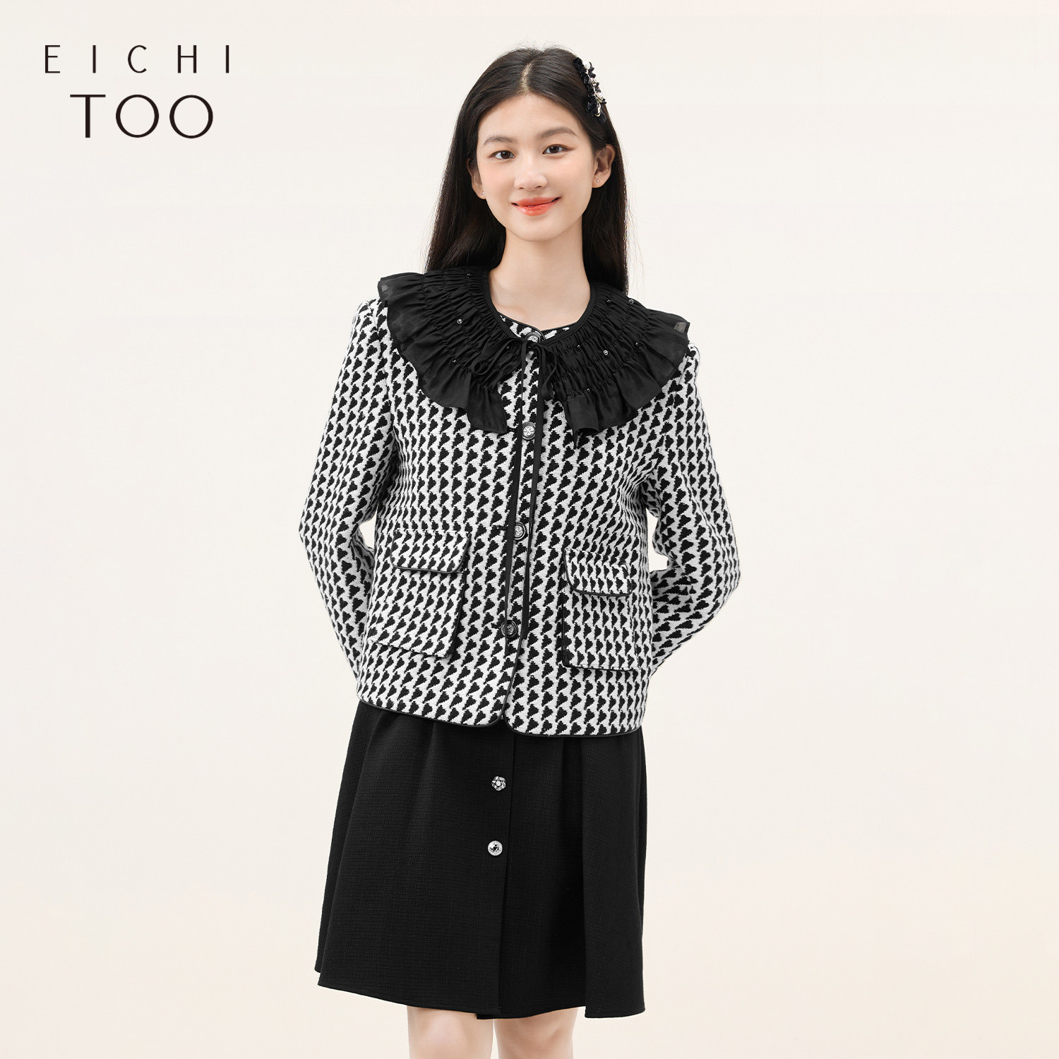 黑白撞色 优雅时尚